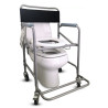 Cadeira de Banho Dobrável D40 com Suporte p/ Comadre 120kg Dellamed 